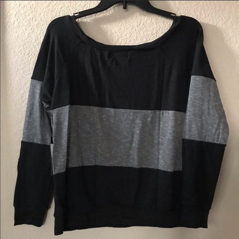 NWT Babakul Colorblock Boatbeck Raglan Sweatshirt - Picture 4 of 4